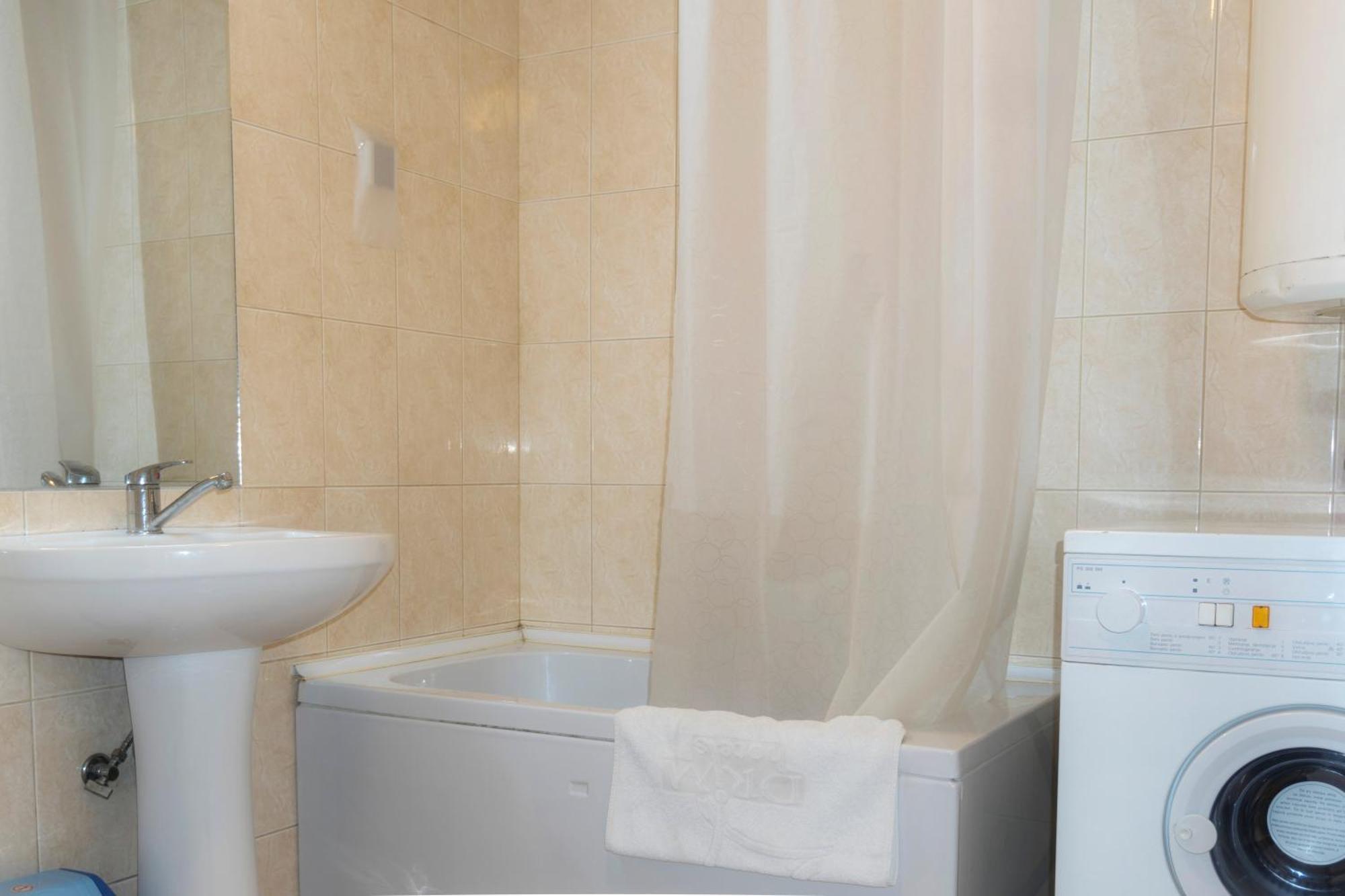 Two Bedroom Apartment Near Centre Ohrid Exterior foto