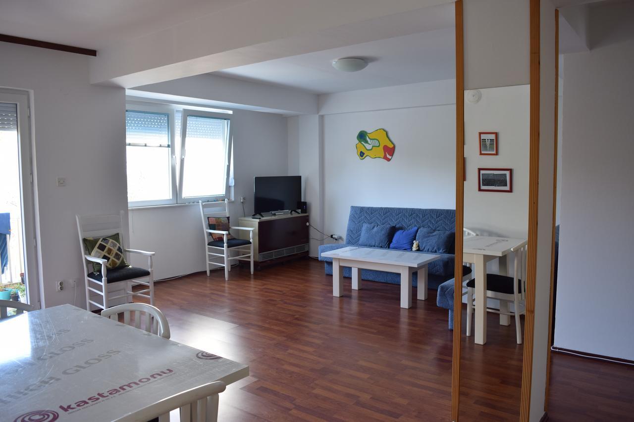 Two Bedroom Apartment Near Centre Ohrid Exterior foto