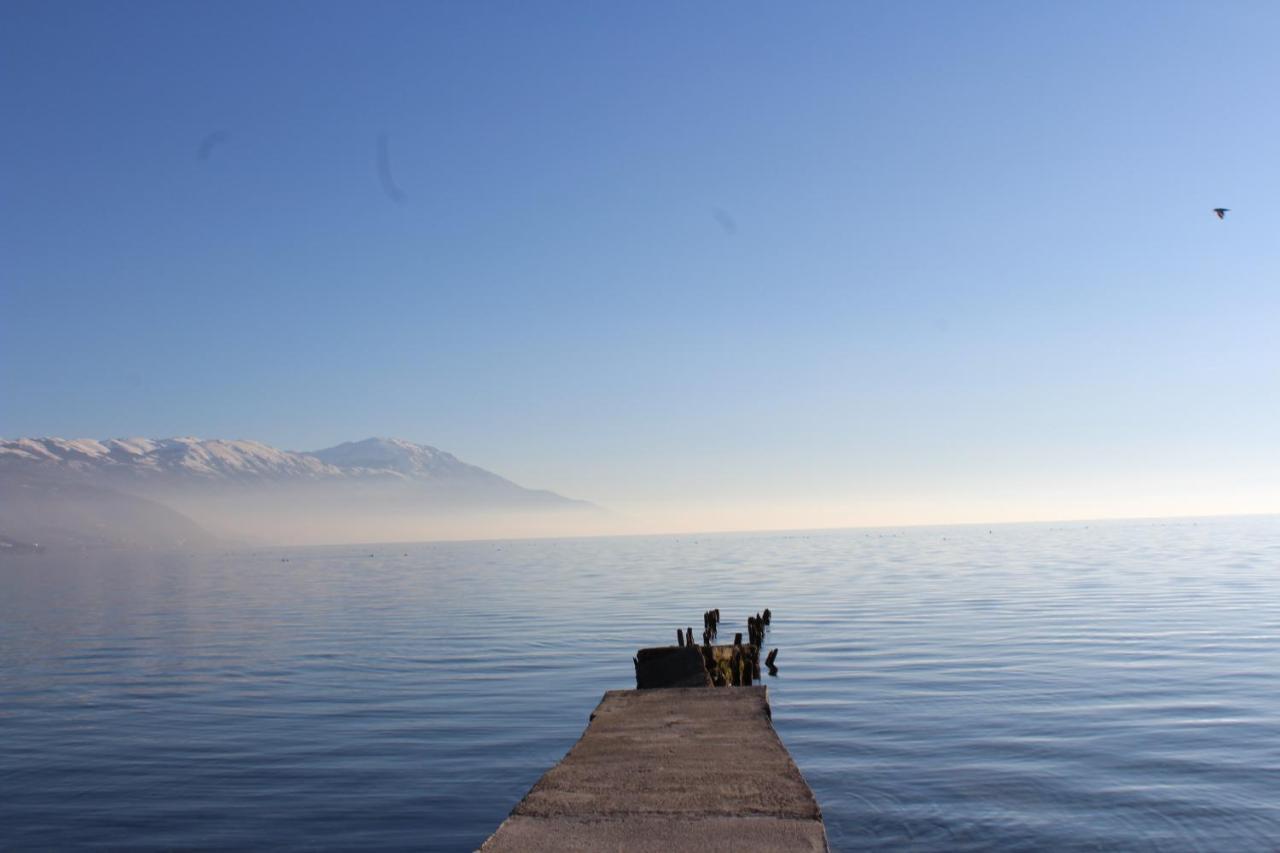 Two Bedroom Apartment Near Centre Ohrid Exterior foto